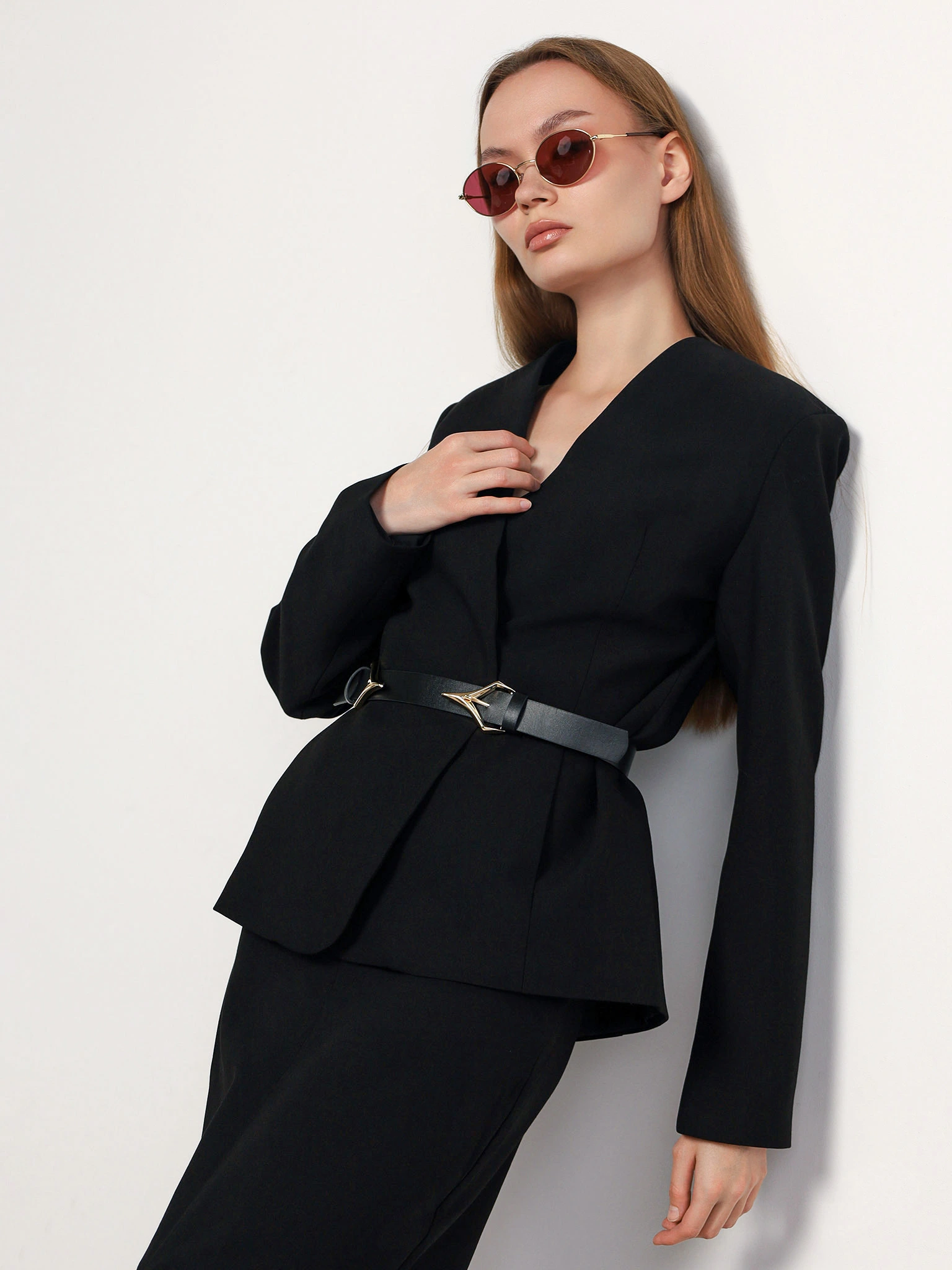 Жакет черного цвета прямого кроя